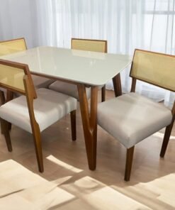Mesa Siena 120 Mel/Off White com 4 Cadeiras Grécia Mel/Linho Bege – ART ASSENTOS + HR MOVELARIA