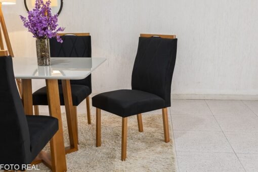 Mesa de Jantar Pedro Mel Vidro Off 90×90 4 Cadeiras Lisboa Veludo Preto 504 Madeira Maciça Art Assento - Entregue Montada - Imagem 4