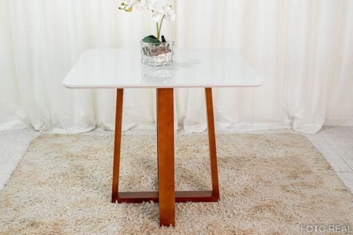 Mesa de Jantar Pedro Mel Vidro Off 90×90 4 Cadeiras Lisboa Veludo Cinza 507 Madeira Maciça Art Assento - Entregue Montada - Imagem 5