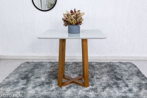 Mesa de Jantar Pedro Mel Vidro Off 90×90 4 Cadeiras Lisboa Veludo Bege 512 Madeira Maciça Art Assento - Entregue Montada - Imagem 6