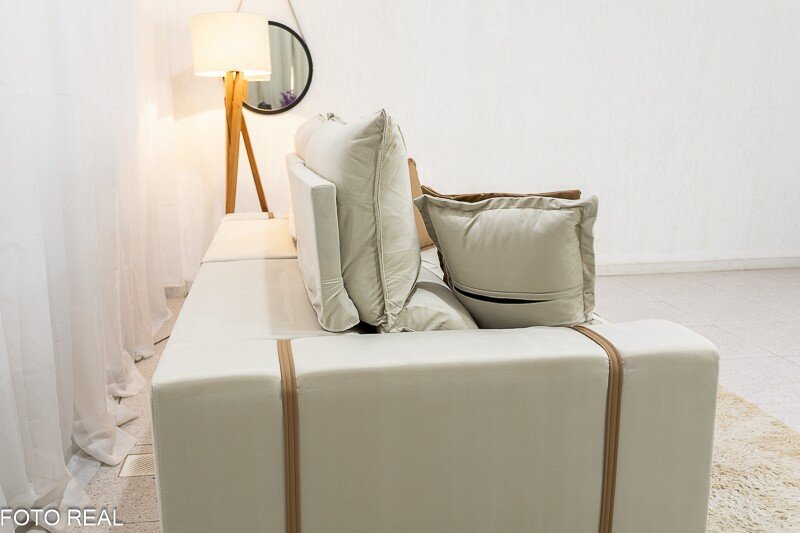 Sofá Retrátil Reclinável Gran Bello (BARUC) Veludo Bege Larg. 2.30m - D33 e Molas Ensacadas - Imagem 8