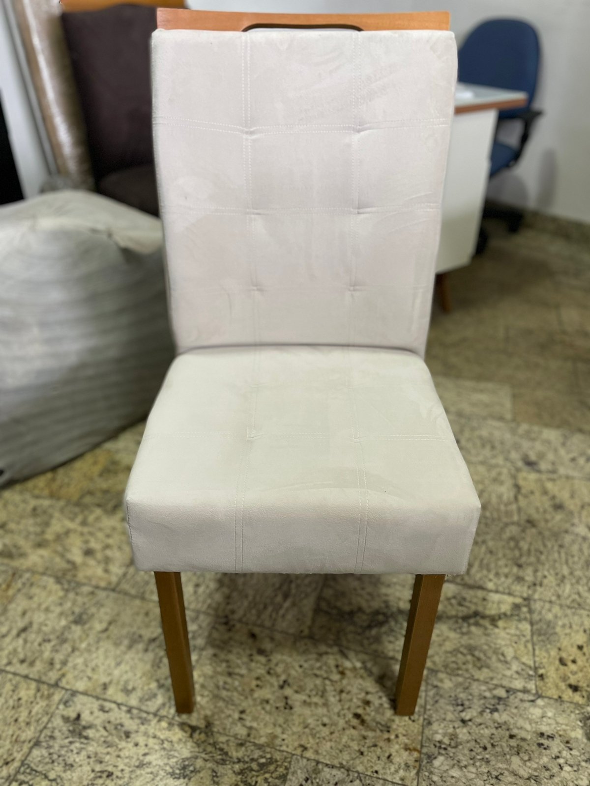 Kit 2 Cadeiras Linda Mel Bege Veludo – IMPÉRIO ESTOFADOS - Imagem 3