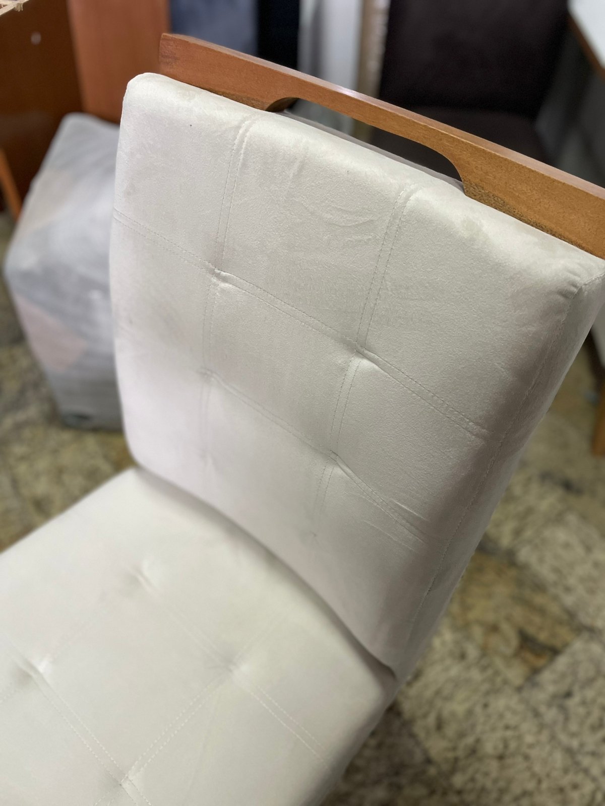 Kit 2 Cadeiras Linda Mel Bege Veludo – IMPÉRIO ESTOFADOS - Imagem 4