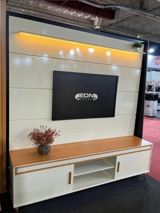 Painel até 75" Bliss + Rack Comodoro 2.18 Off White/Cedro - EDN MÓVEIS - Imagem 2