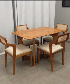 Kit Mesa de Jantar Dubai 1.20x 0.80 + 4 Cadeiras Berlim Rattan