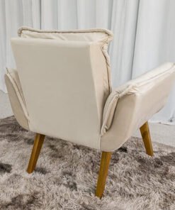 Poltrona Pérola Veludo Bege